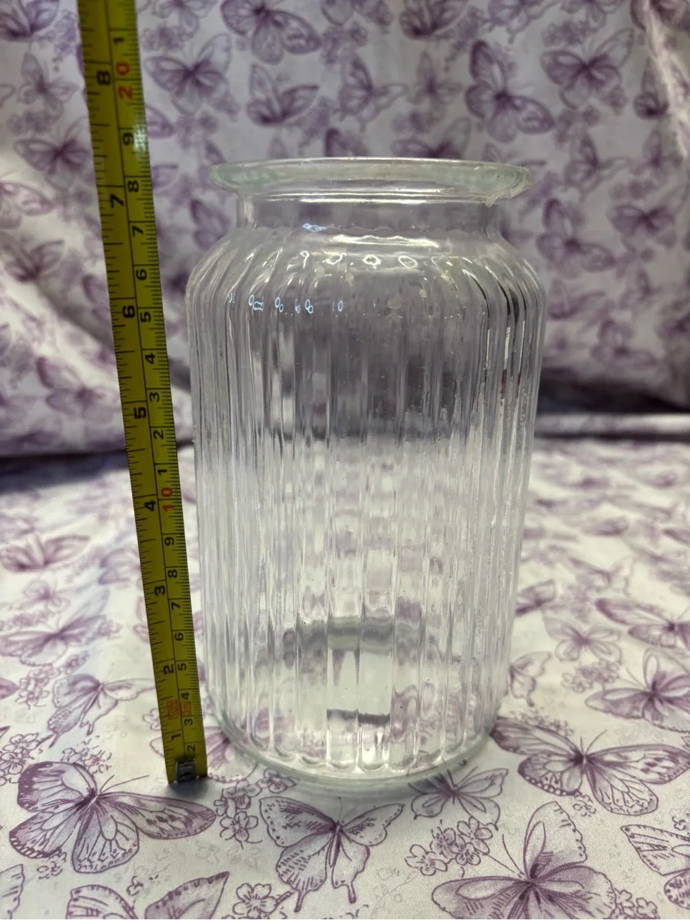 ✴️Clear Ribbed Glass Vase